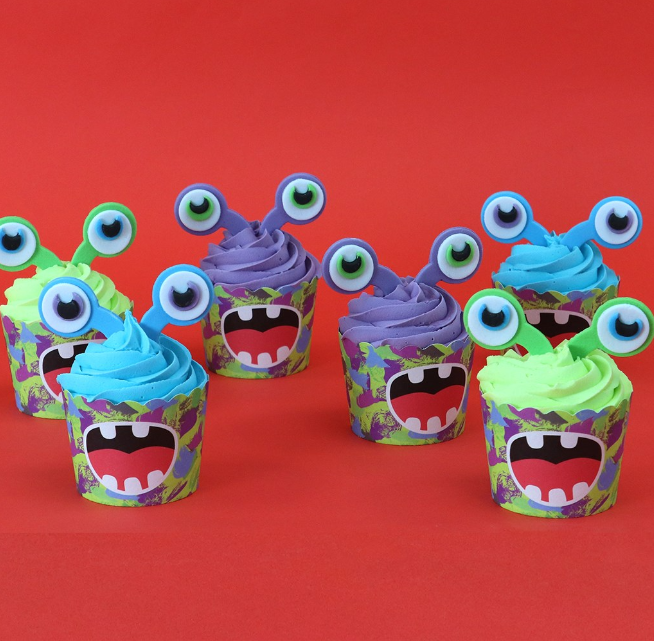 KIT CUPCAKE E TOPPER EDIBILI
