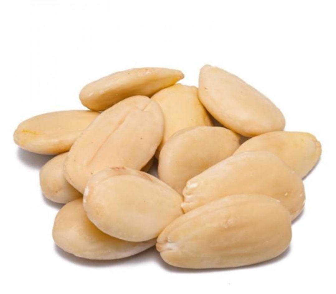 PEELED ALMONDS 250GR